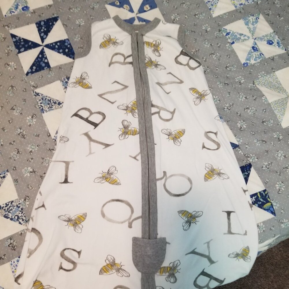 Burt's Bees Baby sleep sack size Small 100% organic cotton